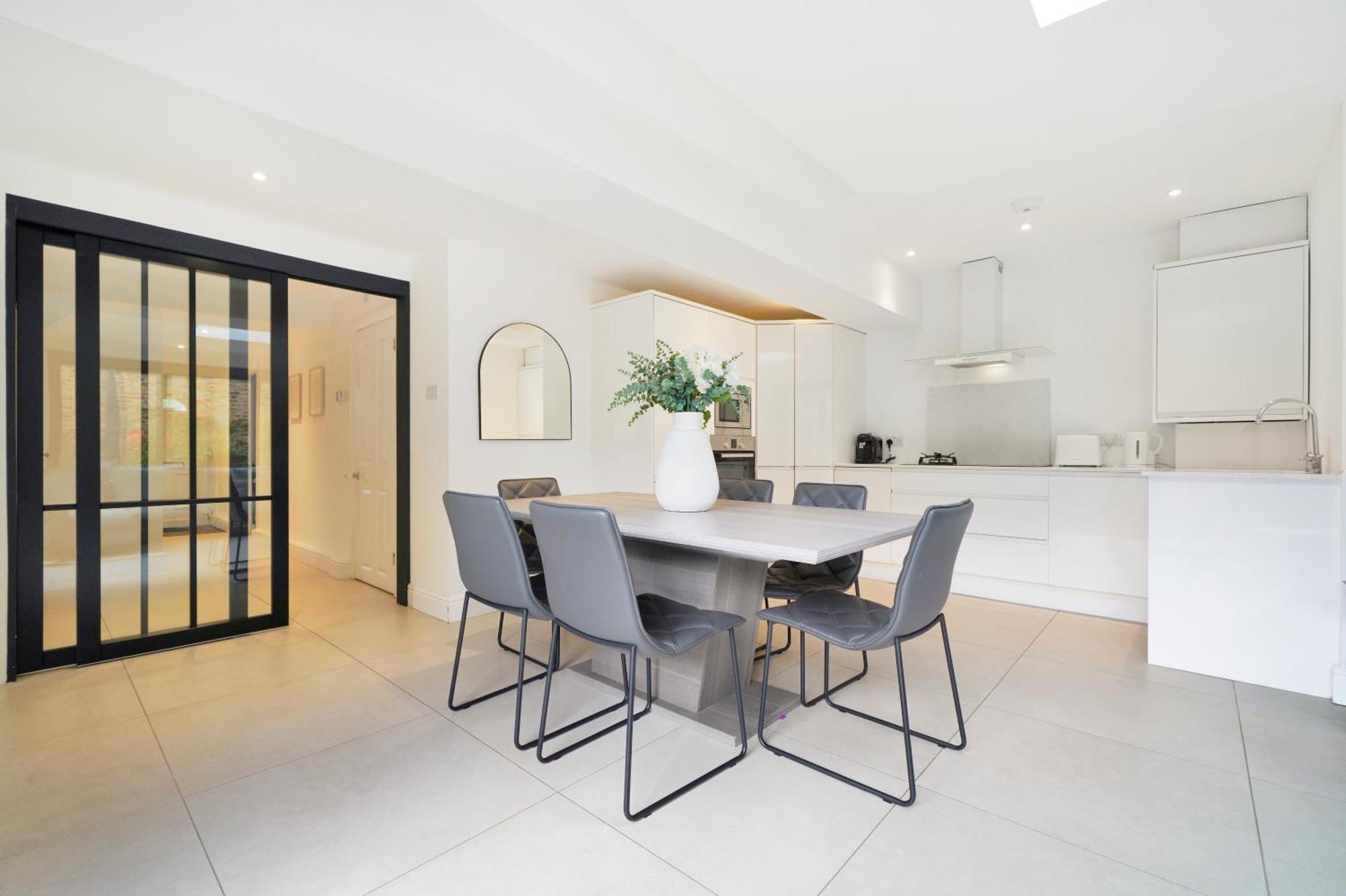 The Wimbledon Hideaway - Glamorous 3Bdr House With Garden Лондон Екстер'єр фото